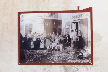 Piazza VII Martiri<br>Progetto "Fotografie Candia Ieri..."<br>